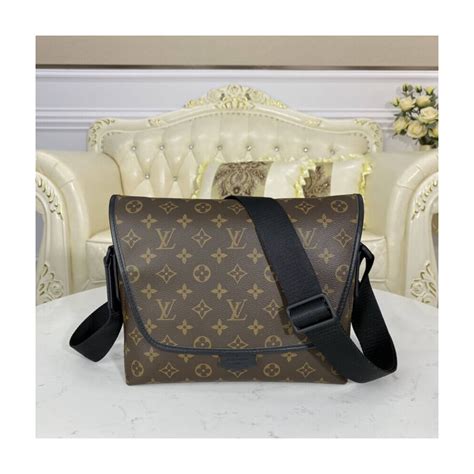 louis vuitton magnetic messenger bag|louis vuitton messenger bag models.